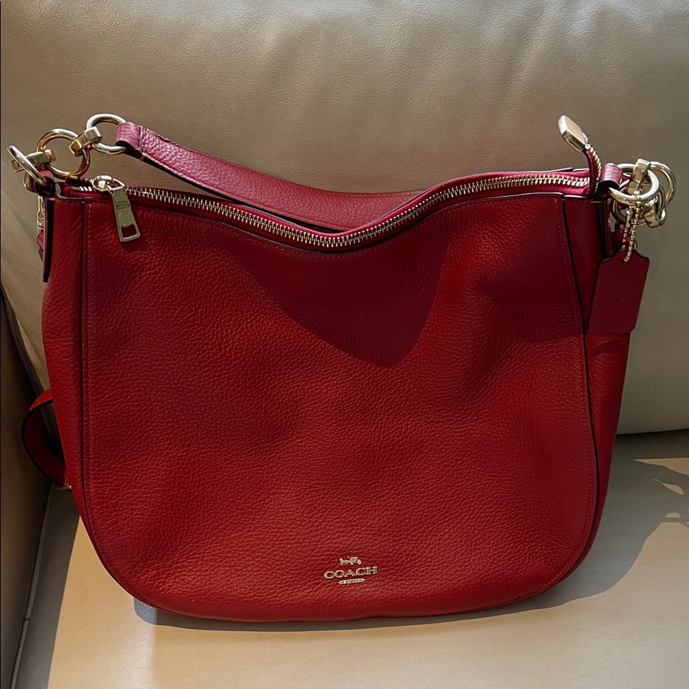 Coach ✨ Pebbled Leather Crossbody/Shoulder Bag